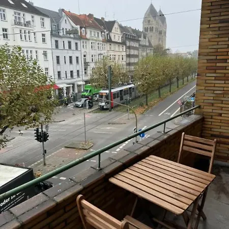 4 Bedroom In Fancy Oberkassel Apartment Düsseldorf